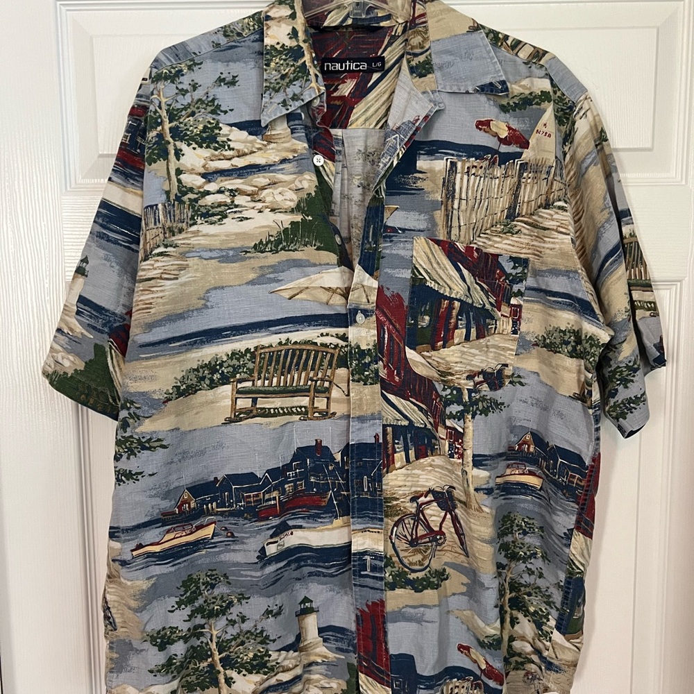 Nautica Men's Blue Patterned Shirt
